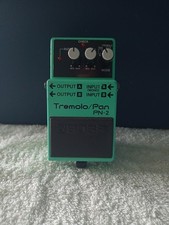 Boss PN-2 Tremolo / Pan Guitar