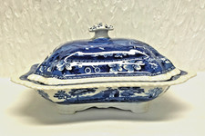 Copeland Spode Vintage Spode's Tower Tureen with lid.