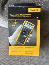 Fluke 179 True-RMS Multimeter with Backlight and Temperature Display.