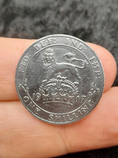 1917 English King George V