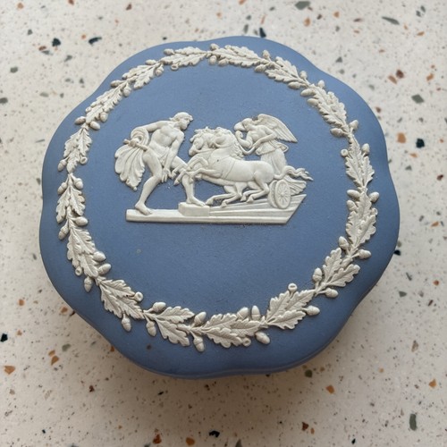 Wedgwood jasperware pale blue - wedgwood,
