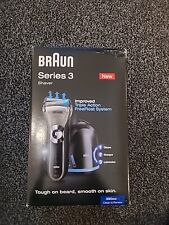 Braun Shaver Series 3  type 390cc complete with clean and charge station