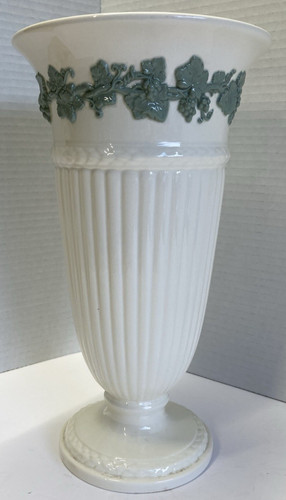Wedgwood ivy green grapes - ivy,