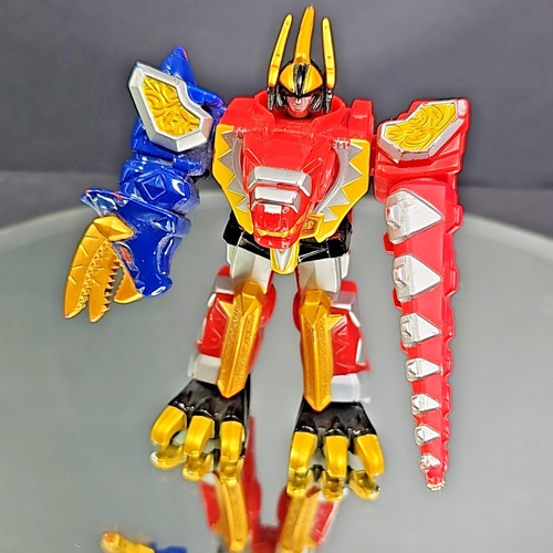 Power rangers dino - rangers, thunder