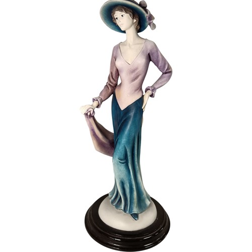 Leonardo collection figurine - leonardo,