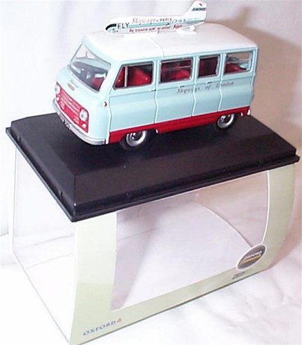 Morris van skyways - morris, j2