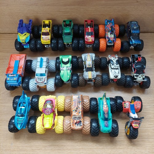 X17 hot wheels - &, monster