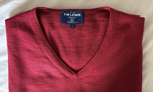 Men lewin red v neck - men’s,