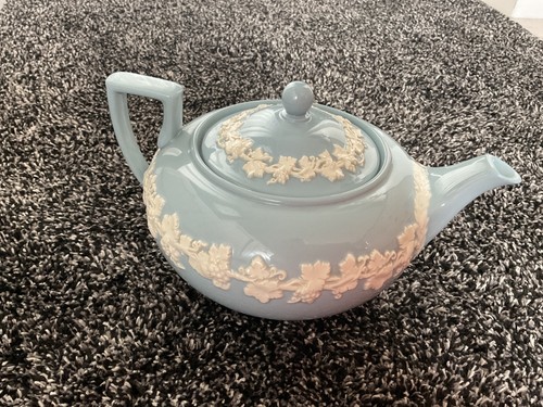 Wedgwood queensware cream - wedgwood,