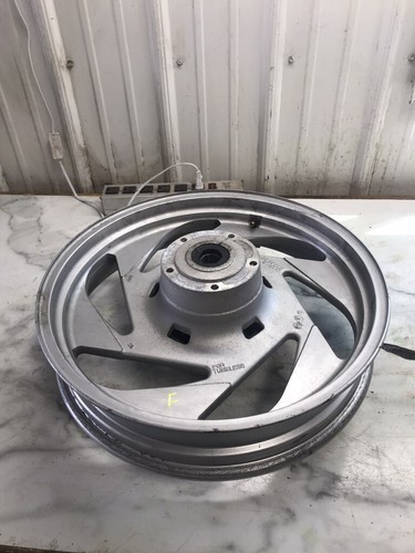Suzuki vzr1800 vzr 1800 - 02,