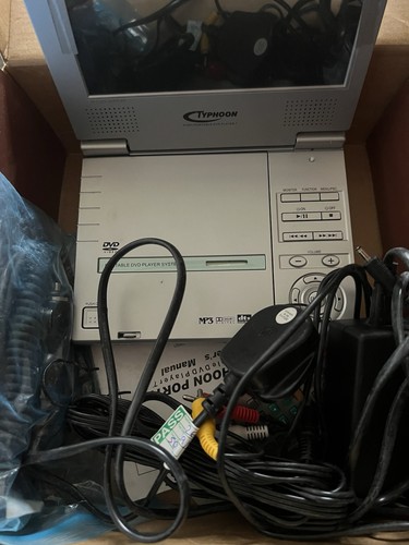 Typhoon 7in portable dvd - typhoon,