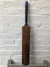 The Len Hutton Autograph Cricket Bat. Gradidge. Size 3