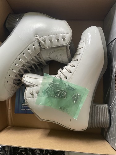 Jackson debut figure skate - debut,