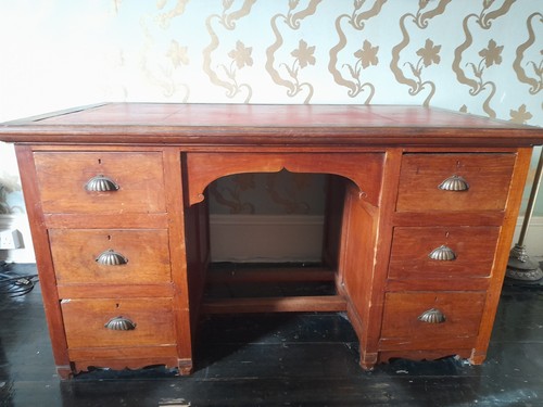 Antique victorian desk - victorian, leather