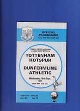 TOTTENHAM HOTSPUR v DUNFERMLINE ATHLETIC 1970 TEXACO CUP VERY GOOD CONDITION