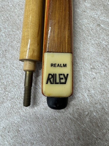 Riley realm snooker cue - riley,