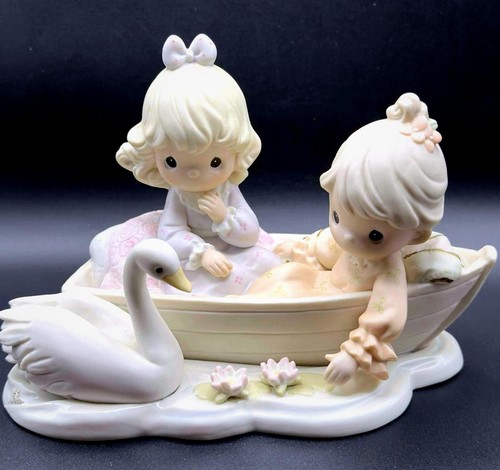 Precious moments charming - moments,
