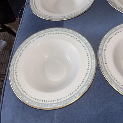 Royal doulton soup bowls 20 - 4,