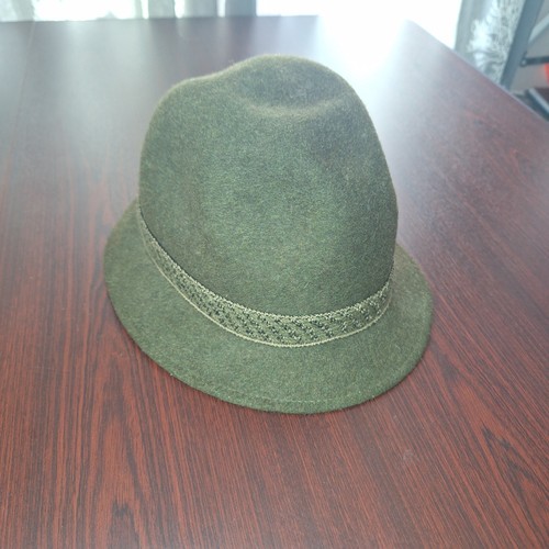 Vintage dunn green felt - vintage,