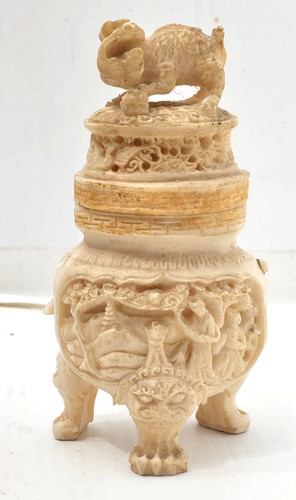 Vintage chinese carved - chinese, resin