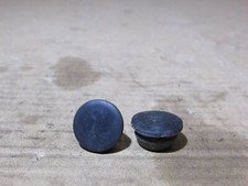 Range Rover L322 3.6 LH front door handle access hole rubber grommet screw cover