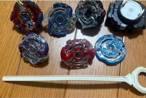 Beyblade lot launcher included - lot,