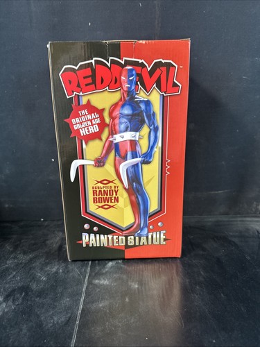 Bowen reddevil statue - reddevil,