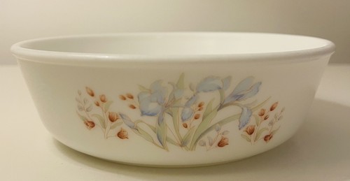 Vintage pyrex blue - blue, iris