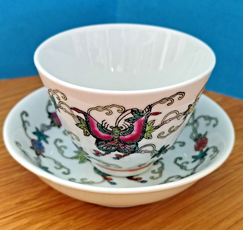 Small chinese cup and - small, saucer