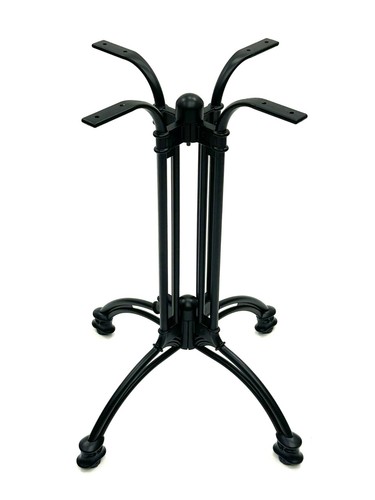 Cast aluminium table - cast,