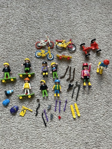 Vintage playmobile figures