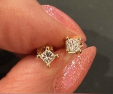 Real Natural Diamond studs on