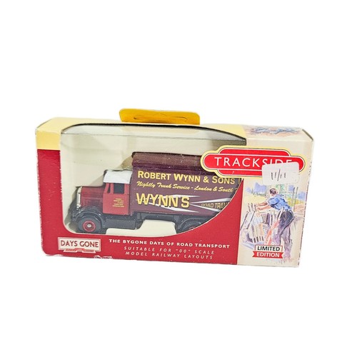 Lledo trackside scale - trackside, 1:76
