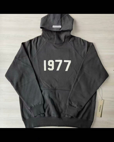 Essentials 1977 black piece - 1977,
