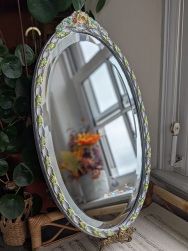 Vintage oval floral - oval, mirror