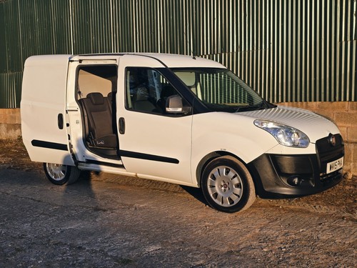 2015 fiat doblo - fiat, 5