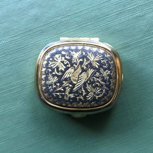 Vintage gold coloured pill - gold-coloured,