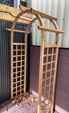 KDM Garden Rose Arch