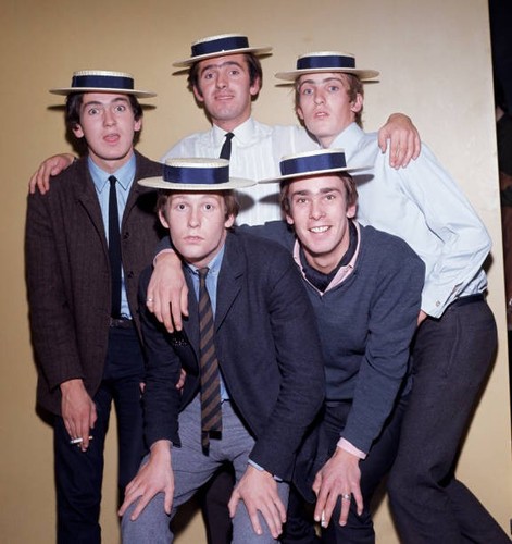 English pop group band - group,