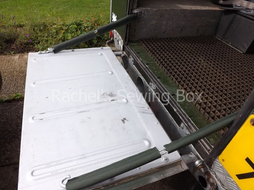 Rear tailgate waterproof - tailgate,