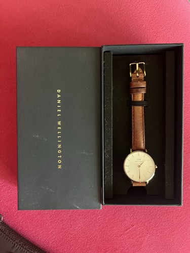 Daniel wellington ladies watch - daniel,