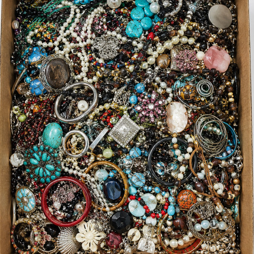 Costume jewellery job - costume, raw