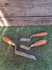 X3 Vintage Tuck Irons Trowel