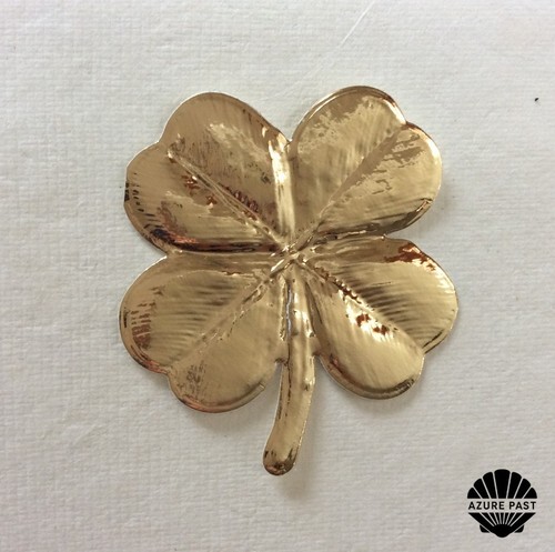 X10 embossed die cuts - clover,