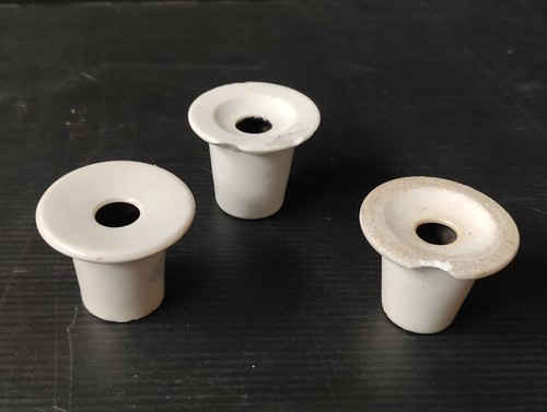 White faience inkwells - 3,