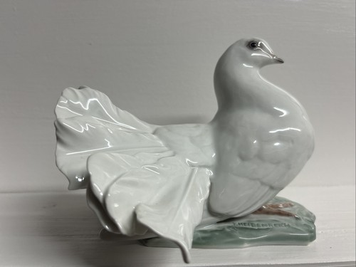 Rosenthal porcelain fantail