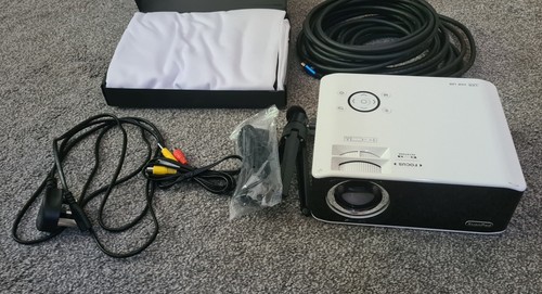 Xuanpad mini projector - projector, wifi