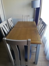 Extending pine dining table