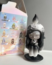 Popmart Chaka light Sprite