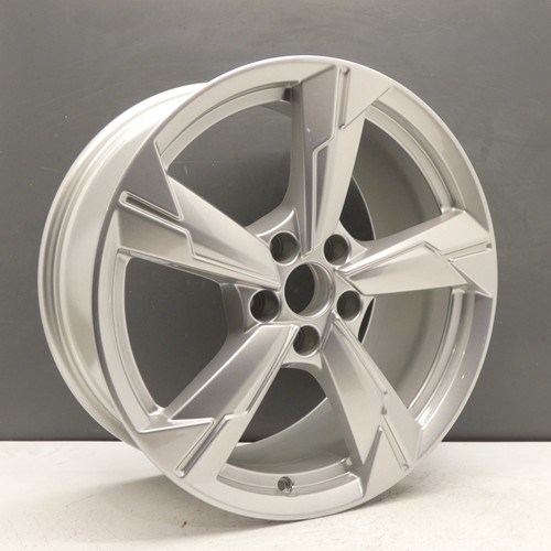 Audi silver alloy - c8,